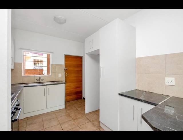 2 BEDROOM PROPERTY TO RENT IN SUNDOWNER